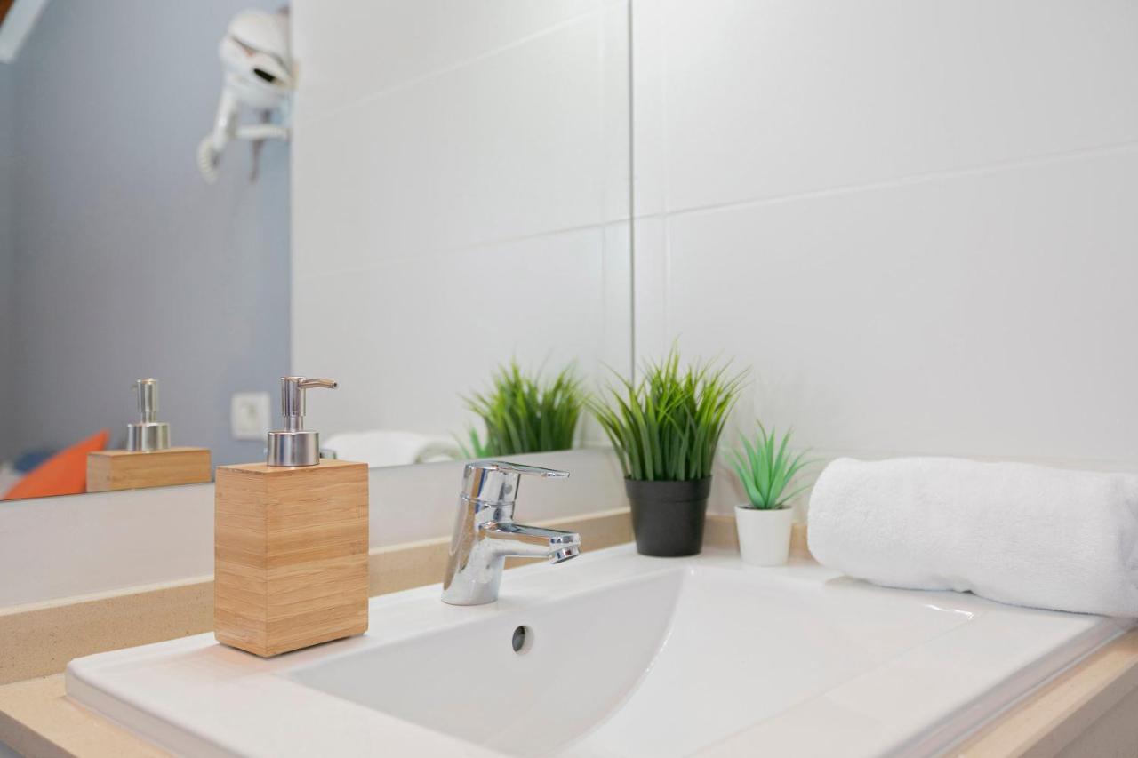 Hostel Neon Tenerife Guaza Εξωτερικό φωτογραφία