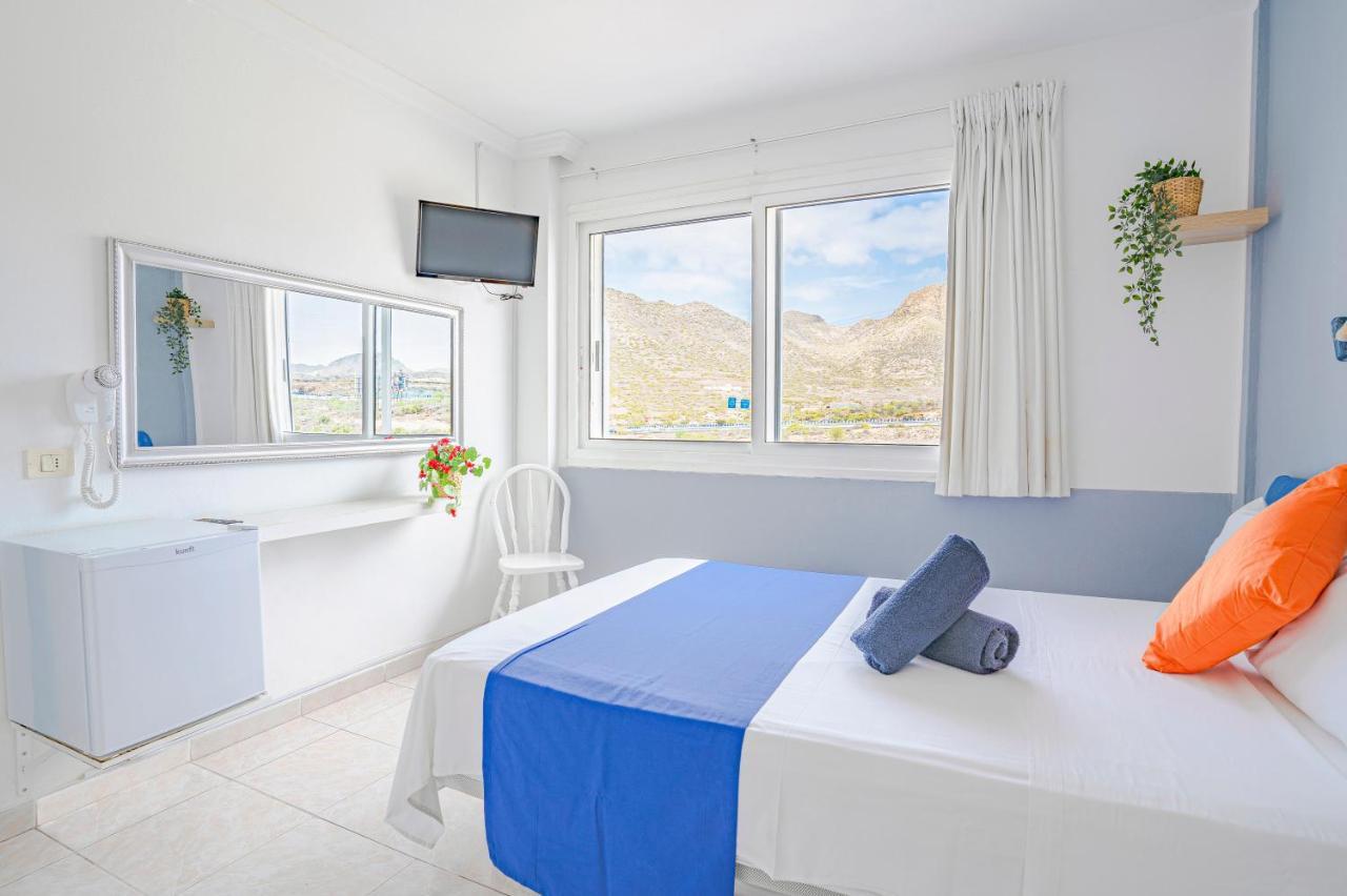 Hostel Neon Tenerife Guaza Εξωτερικό φωτογραφία